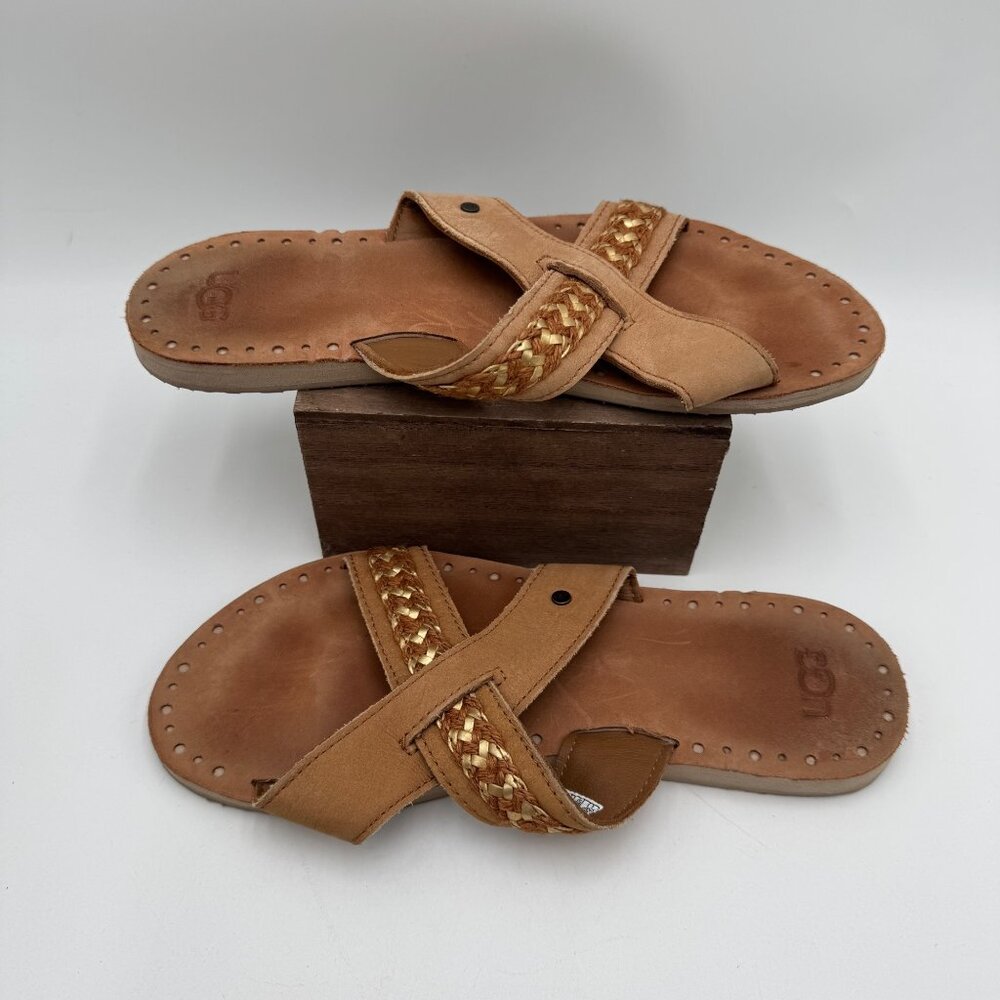 UGG Lexia  Leather criss cross sandals tan slide woman’s size 7 1017792